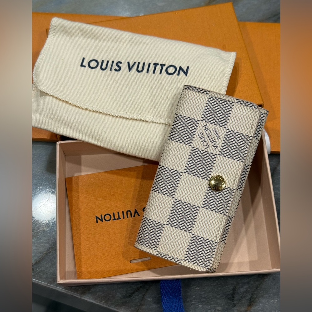 Louis Vuitton Damier Azur Multicles 4 Key Holder Wallet w/ Box & Dust Bag